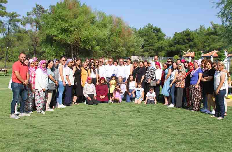 izmir in ureten kadinlari menderes i cazibe merkezine donusturuyor